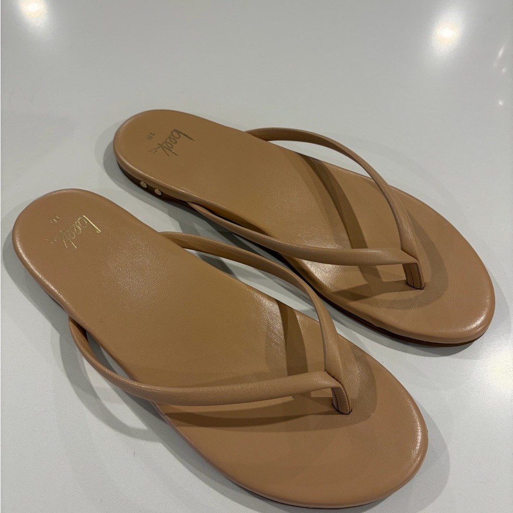 Beek Sunbeam Leather Flip Flop Sandal - Beach